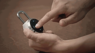 1600萬(wàn)種密碼組合，科技感十足的觸控密碼鎖